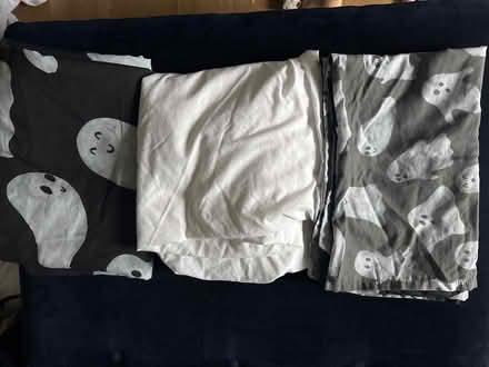 Photo of free single bedding (marden TN12) #1