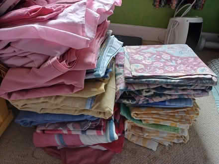 Photo of free Bed linen (cainscross rd) #1