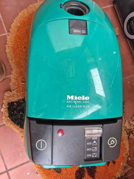 Photo of free Miele vacuum cleaner (NR6 6BP) #1