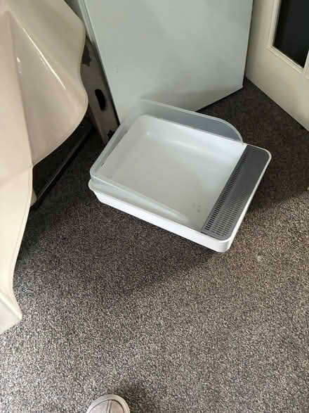 Photo of free Large cat litter tray (Penwortham PR1) #1