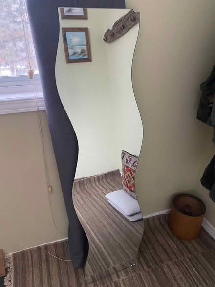 Photo of free Mirror (Orleans) #1