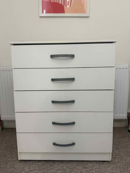 Photo of free White set of drawers (Angel N1) #1