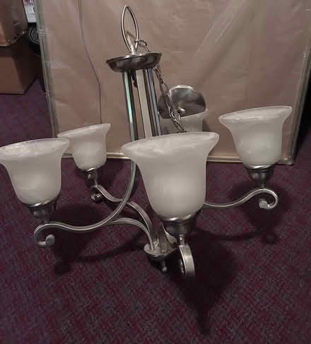 Photo of free Beautiful Hanging Lamp (Erin Mills) #2