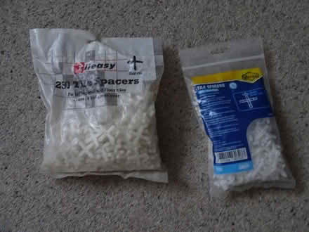 Photo of free Tile spacers (Hitchin near centre SG5) #1