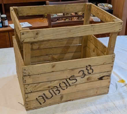Photo of free Wooden crate (Yeading UB4) #1