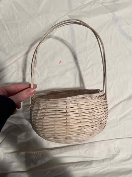 Photo of free White Basket (Farmington Hills) #1