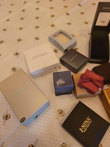 Photo of free Jewellery boxes maybe for crafters (Little Earnock ML3) #4