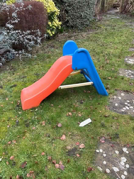 Photo of free Little tikes slide (BR6 Pratts Bottom) #1