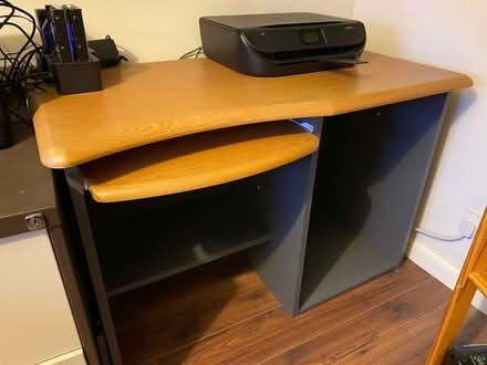 Photo of free computer table (Blossomfield B91) #1