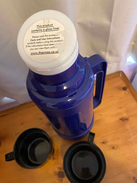 Photo of free thermos flask with 2 cups blue & black (Broadwater BN14) #2