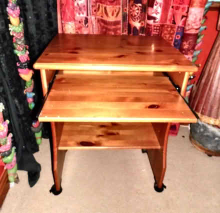 Photo of free computer desk (High Town Bridgnorth) #1