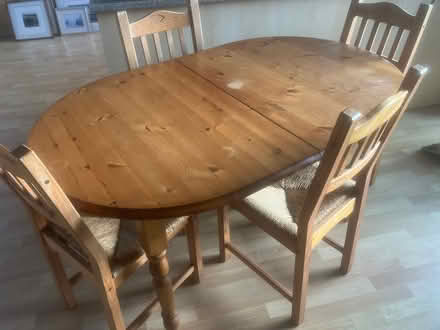 Photo of free Kitchen/Dining Table & 4 Chairs (Brampton CA8) #2