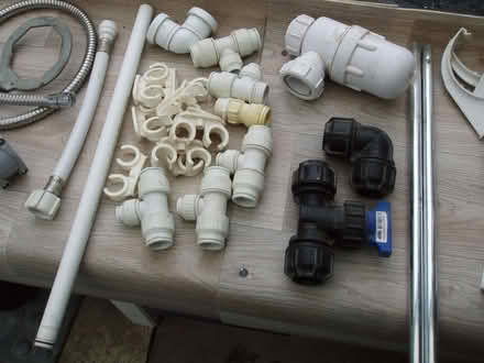 Photo of free printer, keyboard, car jack, indoor aerial, taps etc. (Crowland PE6) #3