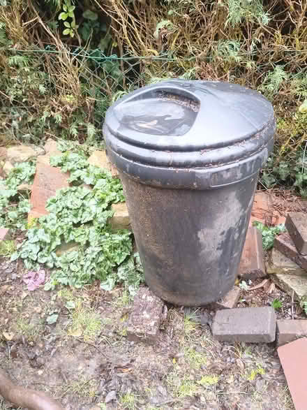 Photo of free Bin (Farnham Common SL2) #1