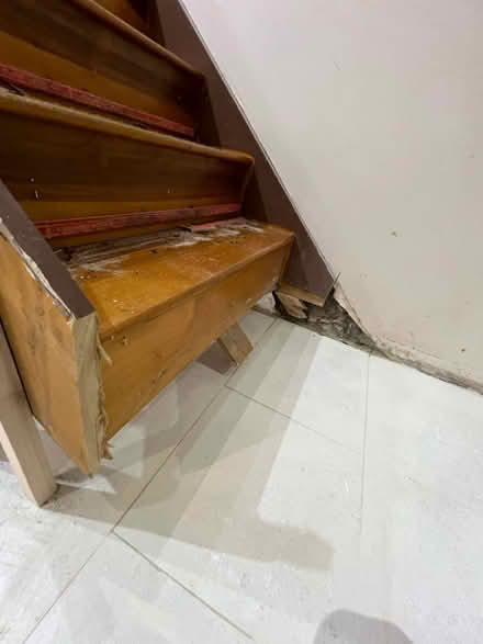 Photo of free Staircase (Stoneygate LE2) #2