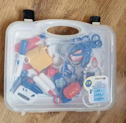 Photo of free Kids' doctor's kit playset (South Norwood SE25) #2