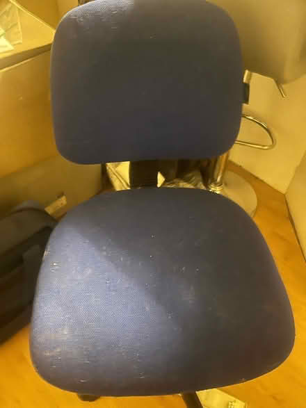Photo of free Blue office chair (Stretford M32) #1