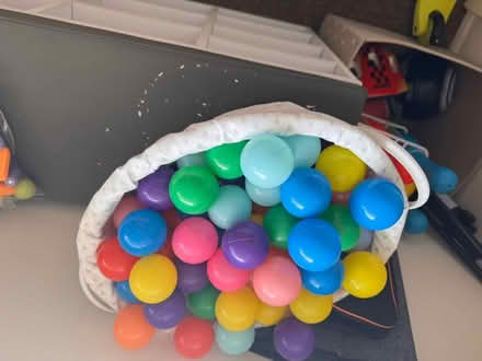 Photo of free 100 Colourful Plastic Balls (Hemel Hempstead HP2) #1