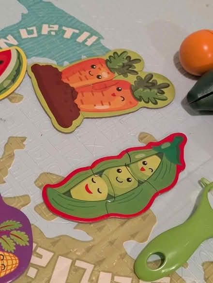 Photo of free Toys for babies (SE16) #4