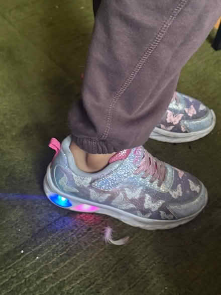Photo of free Size 1 light up trainers (Croydon CR0) #3