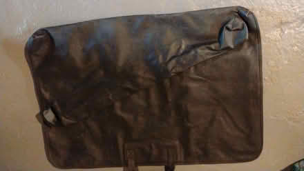 Photo of free Leatherette Easel Bag (Hawthorne) #2