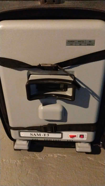 Photo of free BWW Sam Machine NO CASE (Hawthorne) #1