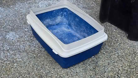 Photo of free Litter box (Fair Oaks) #1