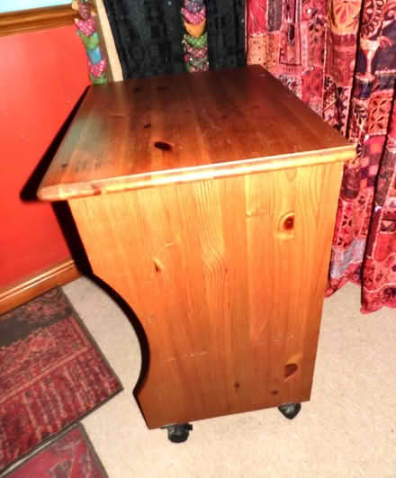 Photo of free computer desk (High Town Bridgnorth) #4