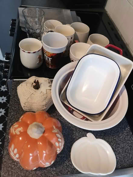 Photo of free Kitchen bits (Cheadle SK82JW) #1