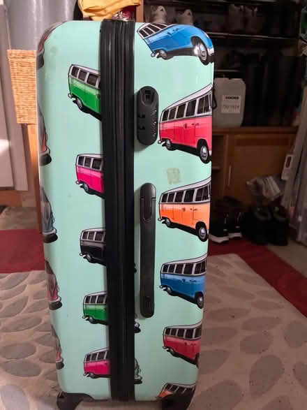 Photo of free Large suitcase (Shelton SY3) #3