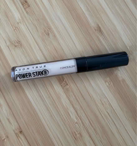 Photo of free Avon concealer (Ware SG12) #1