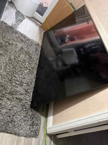 Photo of free 85 Smart Samsung tv (Elm Park) #1