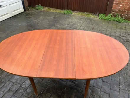 Photo of free Extendable Wooden oval dining table (Walton on the Hill KT20) #4