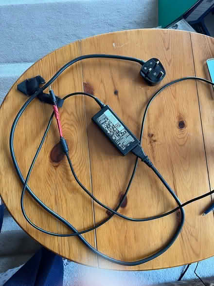 Photo of free Dell computer lead (CM12) #4