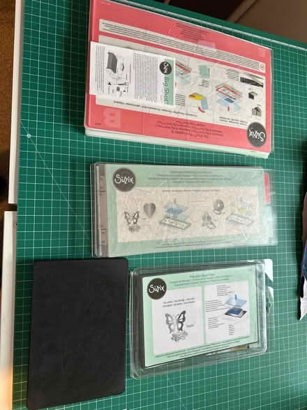 Photo of free Sizzix Big shot machine and plates (Blaby LE8) #2