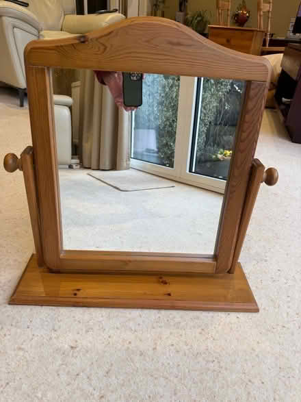 Photo of free Table top mirror (Lightwater GU18) #2