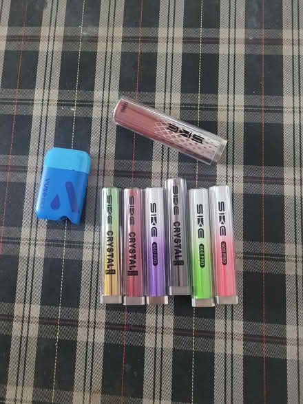 Photo of free 6x sky crystal vapes +other (Greenwich) #1