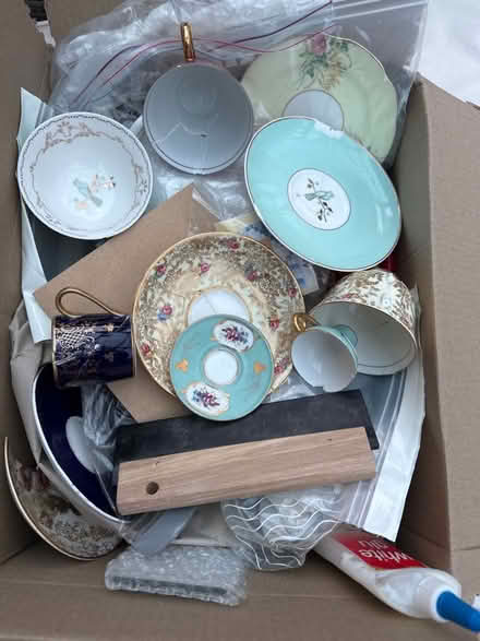 Photo of free Selection of vintage plates and cups for mosaic (Blaby LE8) #2