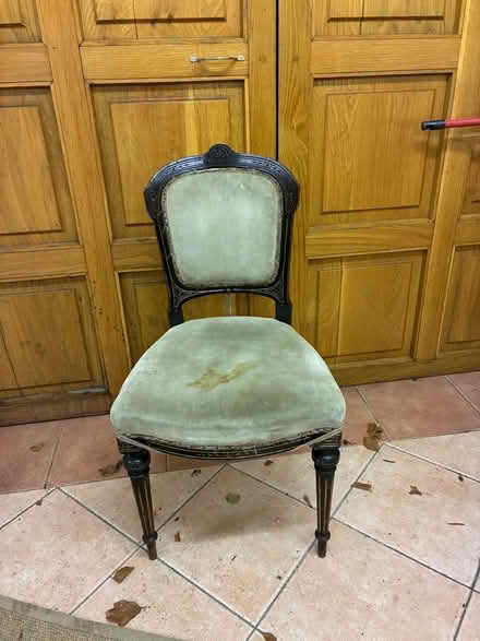Photo of free Antique Victorian chair (Forest Hill OX33) #1