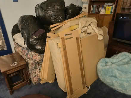 Photo of free Large four seater corner sofa (Borehamwood) #3