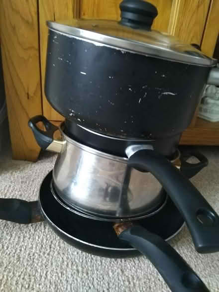 Photo of free Pots And Pans (Leighton buzzard LU7) #1