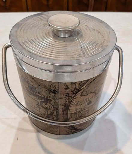 Photo of free Ice bucket (Yeading UB4) #1