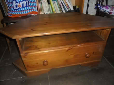 Photo of free Pine tv Stand with large draw (Hoscar L40) #1