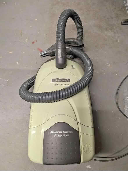 Photo of Kenmore Vacuum cleaner (Mississauga/Brampton) #1