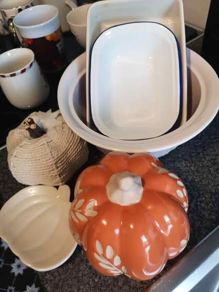 Photo of free Kitchen bits (Cheadle SK82JW) #3