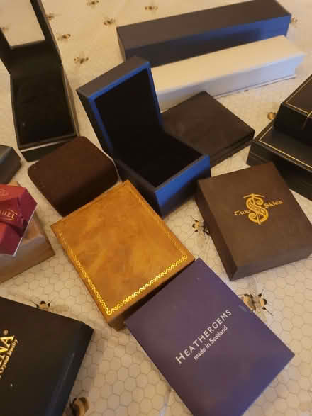 Photo of free Jewellery boxes maybe for crafters (Little Earnock ML3) #3