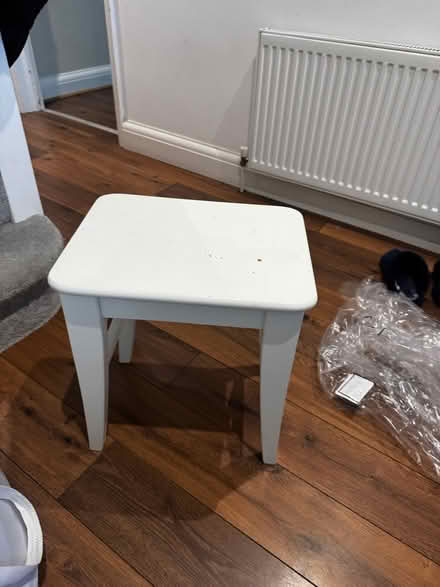 Photo of free White stool (Esher) #1