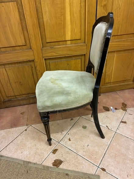 Photo of free Antique Victorian chair (Forest Hill OX33) #2