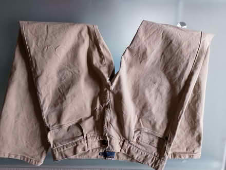 Photo of free Mens jeans (Emmbrook RG41) #1