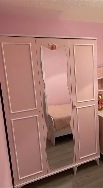 Photo of free Furniture for girls’ room (Southwark) #1